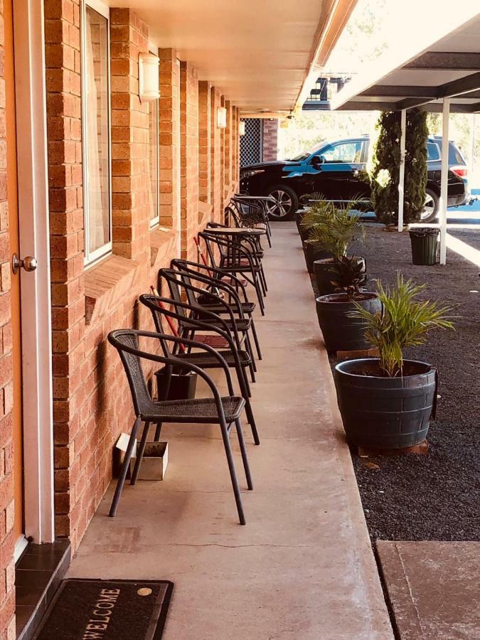 Alfa Motel Gilgandra Bagian luar foto